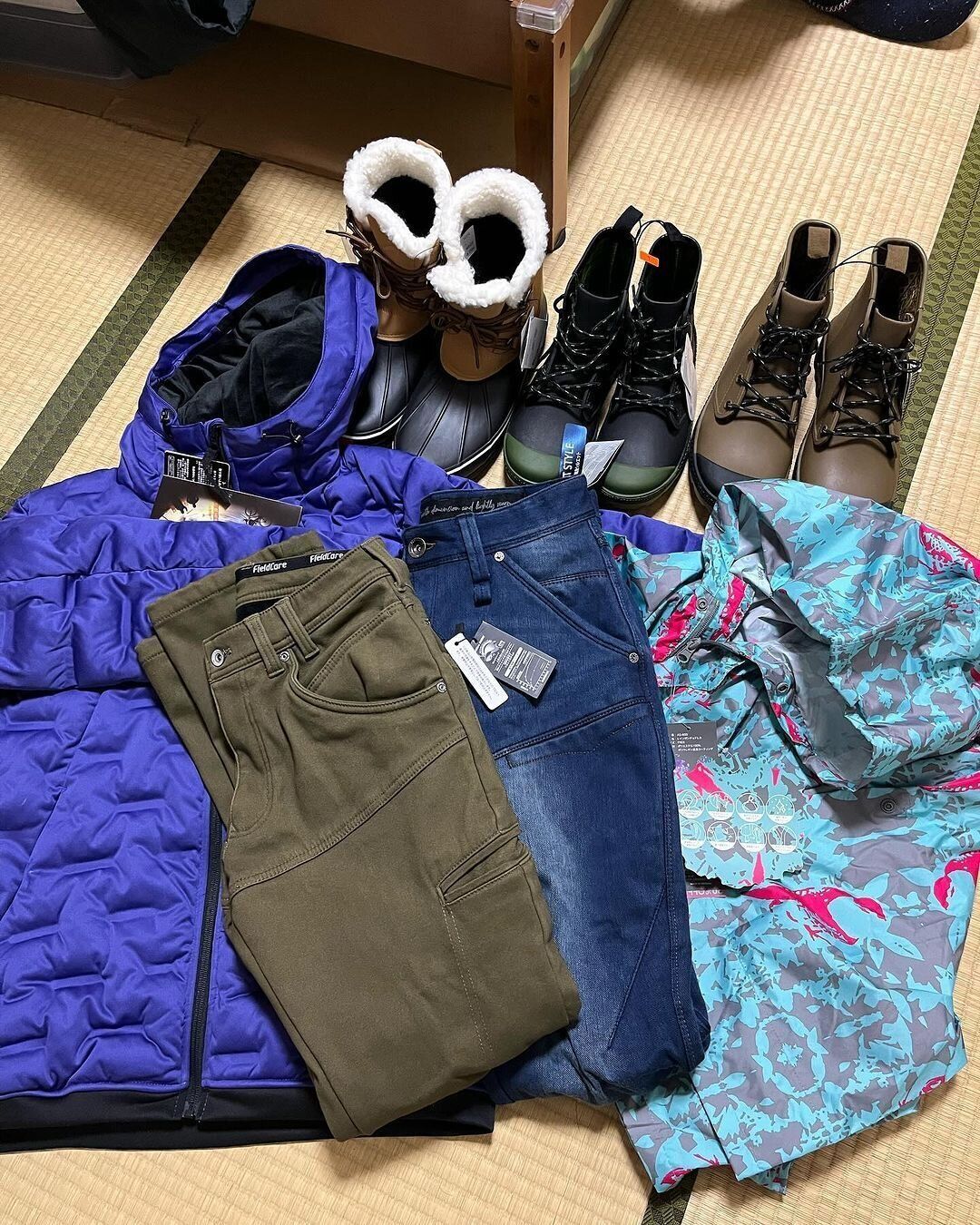 アウトドアやキャンプにはこれ！「防水サファリシューズ」