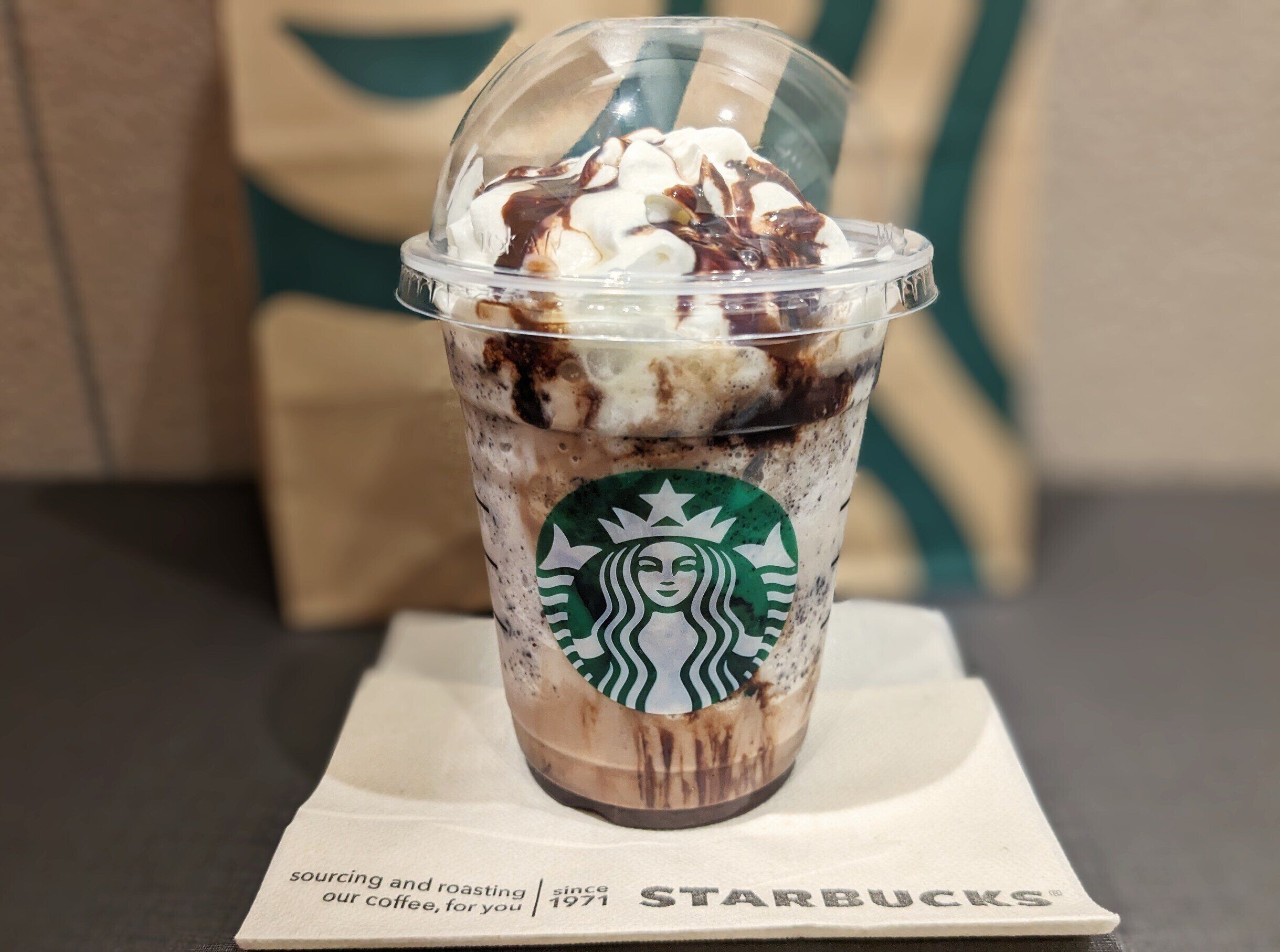スターバックス　ダブルチョコレート　フラペチーノ
