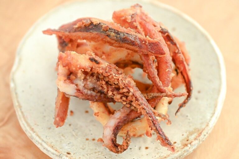 魚介足りている？「いか」なら骨なし！炒めて・煮て・揚げて♪「いか」が主役の絶品レシピ3選