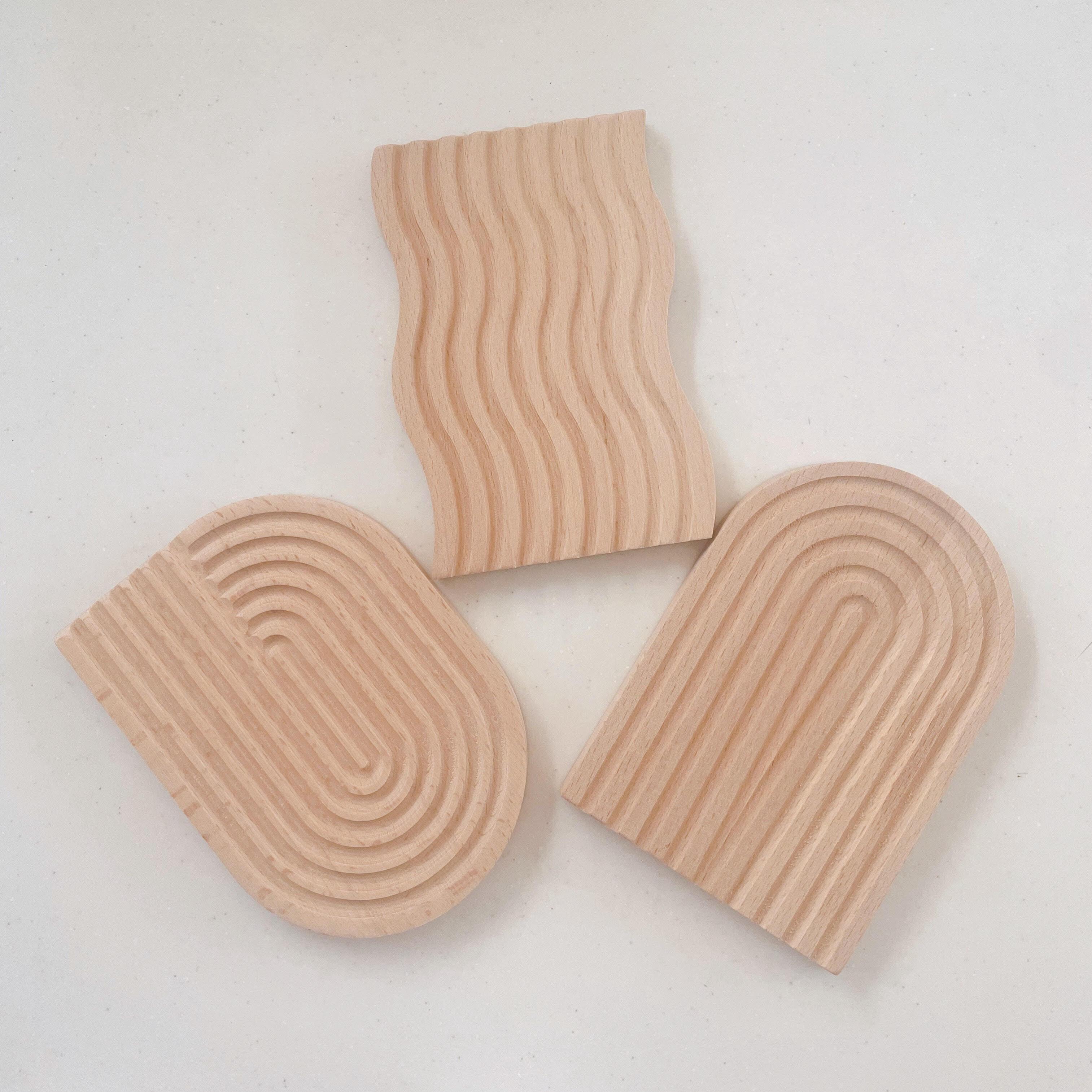 ダイソー 木製インテリアトレー