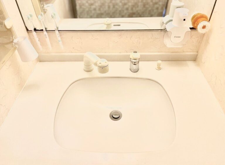 元家政婦が教える！洗面台のごちゃつきを解消する「たったひとつの収納テク」