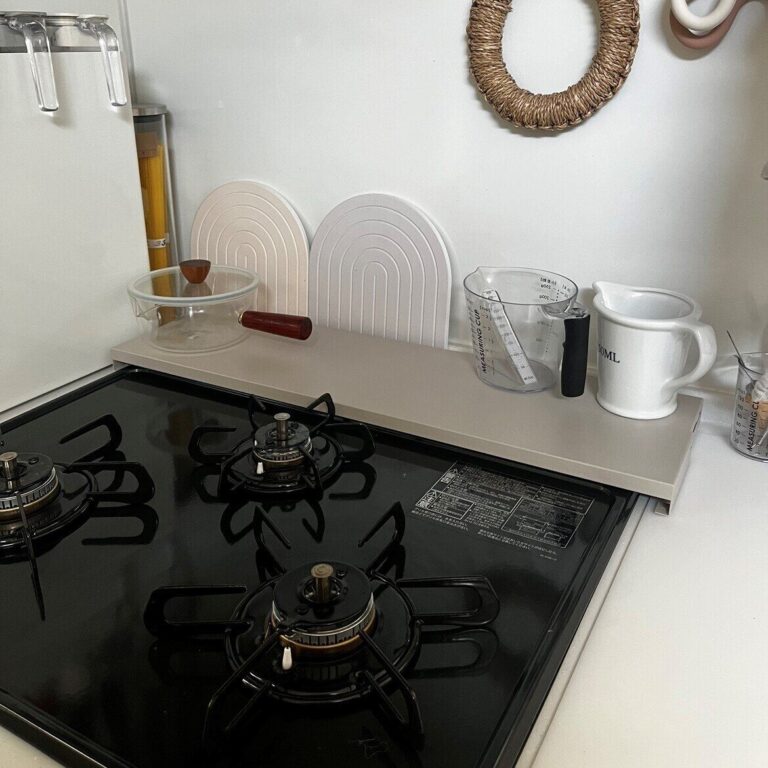 【楽天】伸ばして縮めて奥行自在！便利な排気口カバー