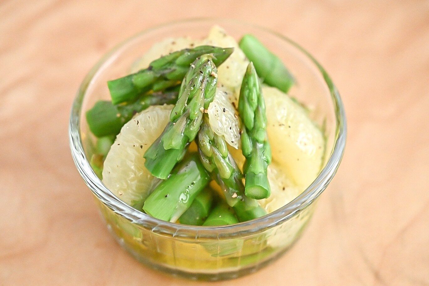 アスパラとグレープフルーツのサラダ