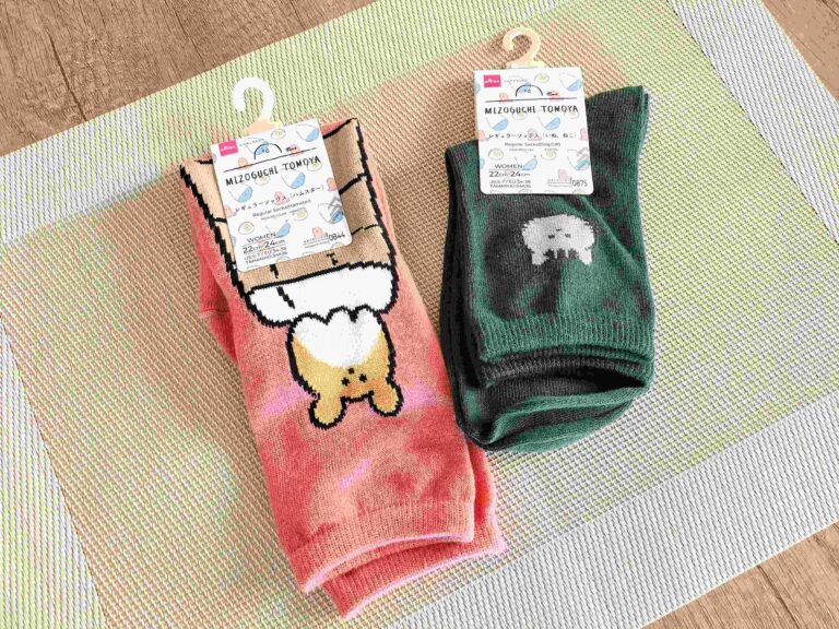 このかわいさにノックアウト…！【ダイソー】で見つけたゆるかわソックス