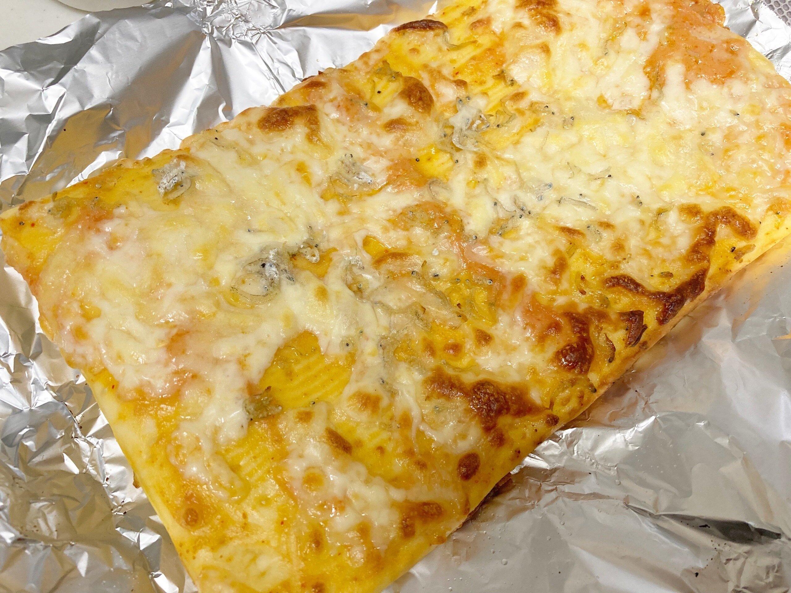 シャトレーゼ冷凍しらす明太マヨチーズ