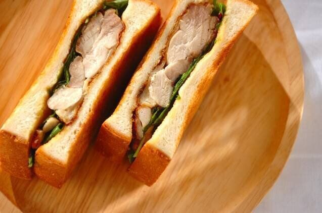 チキンサンドイッチ