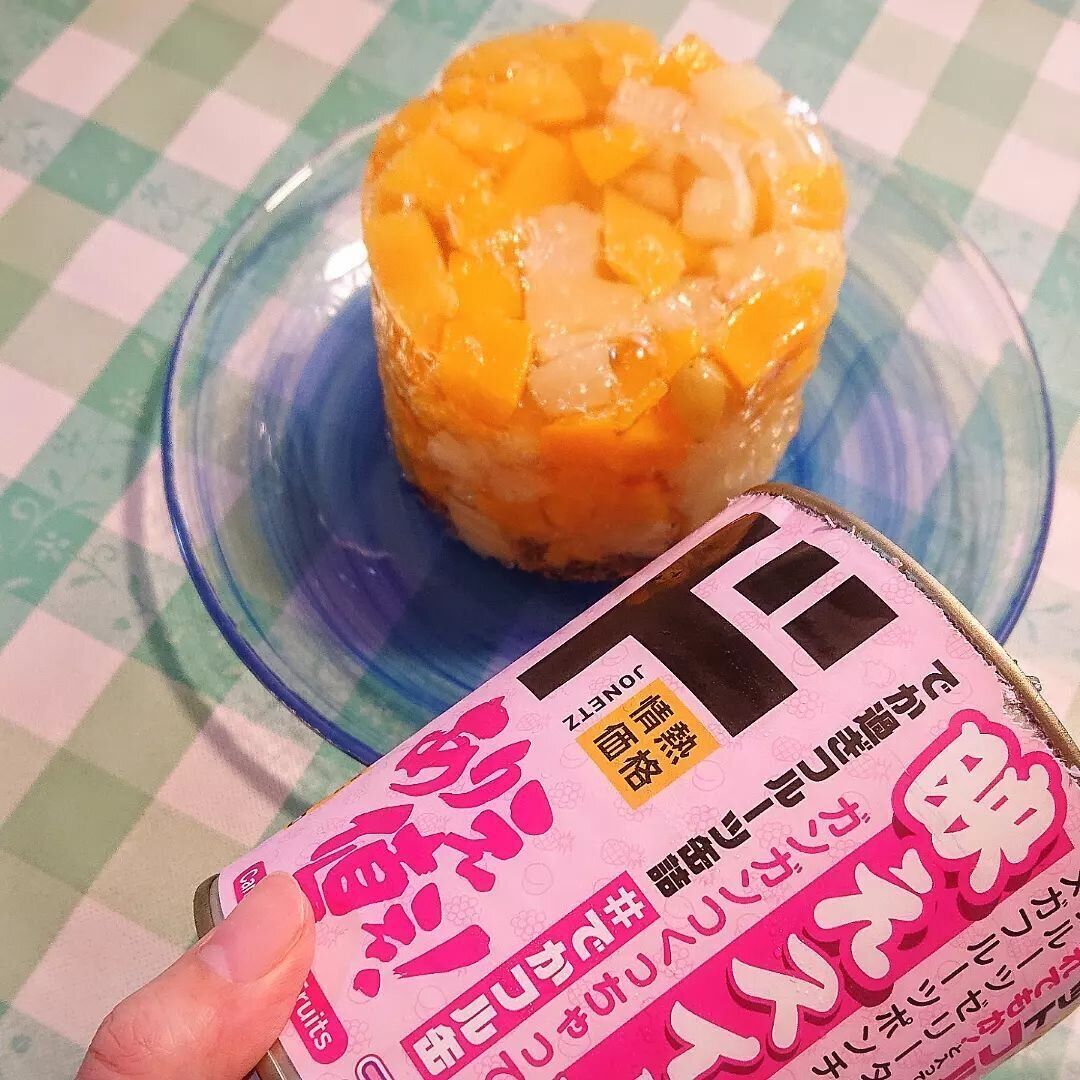 映えは確実！「フルーツミックス 2号缶」
