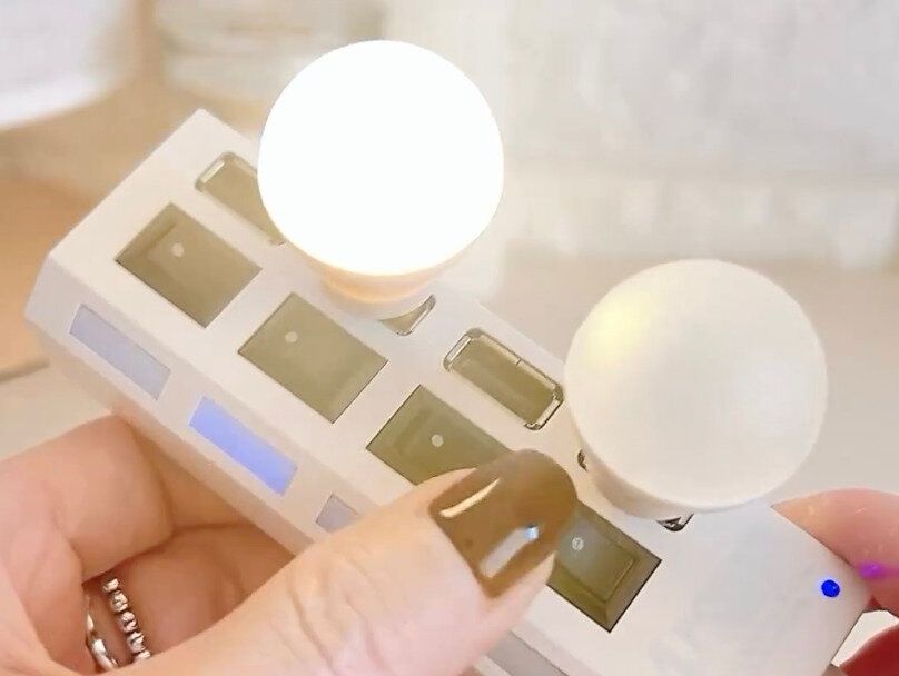 ダイソー、結構本気…?【ダイソー】「ホワイト×ベージュが高見え」「気になりすぎて2種類購入」話題の製品