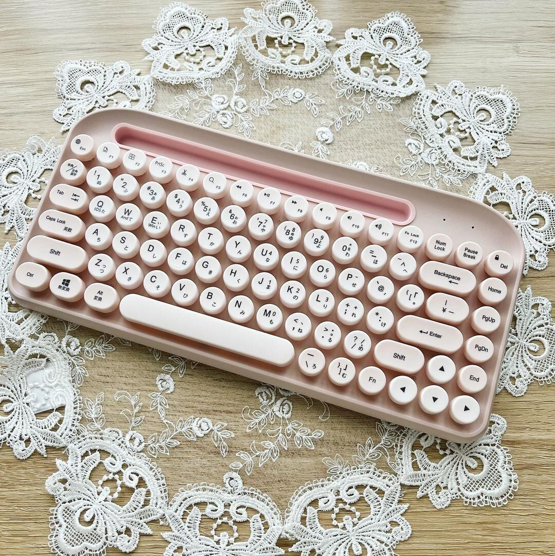 【スリコ】タイプライターみたいでエモい!スリコ最新キーボードが話題