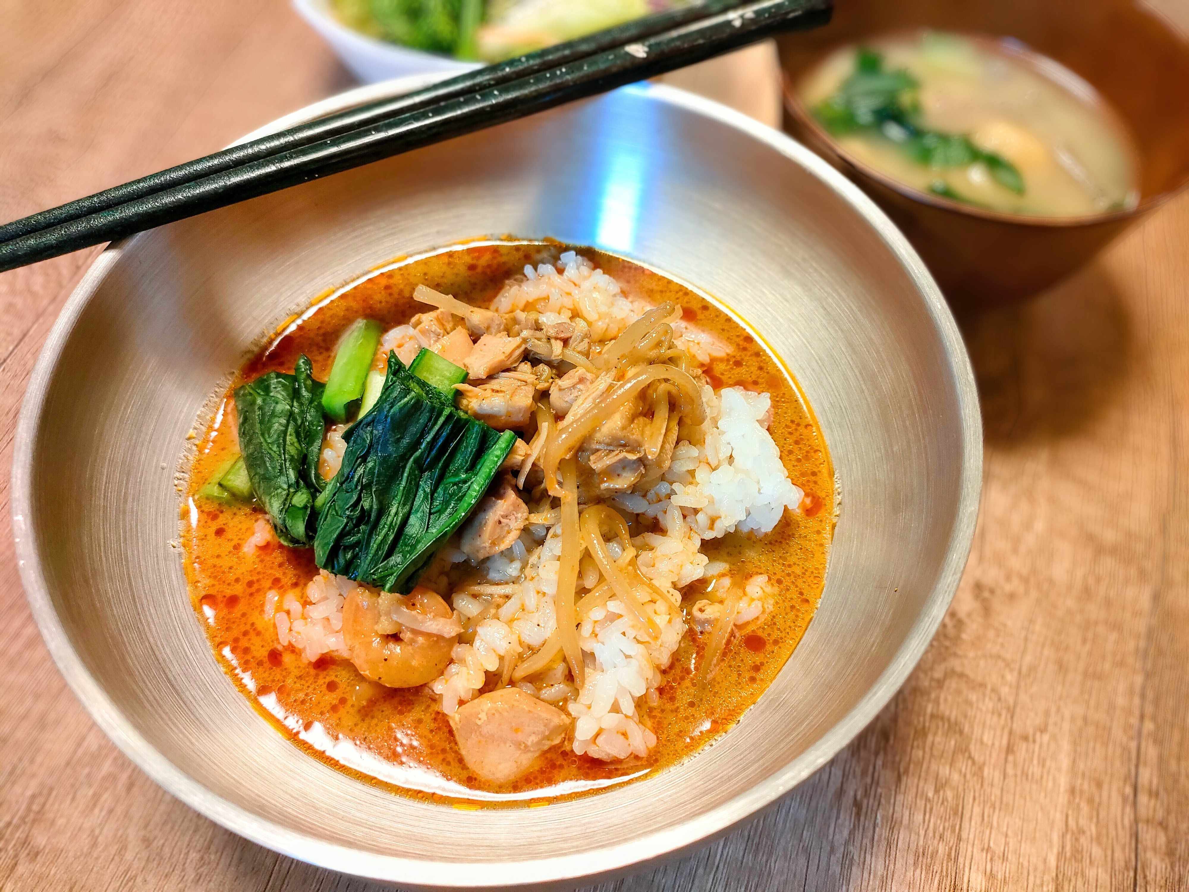 コストコ屋台めしラクサ