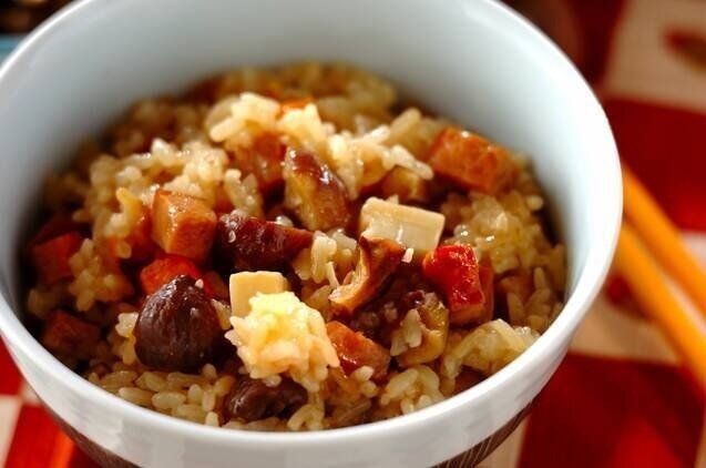 栗入り焼き豚入りおこわ