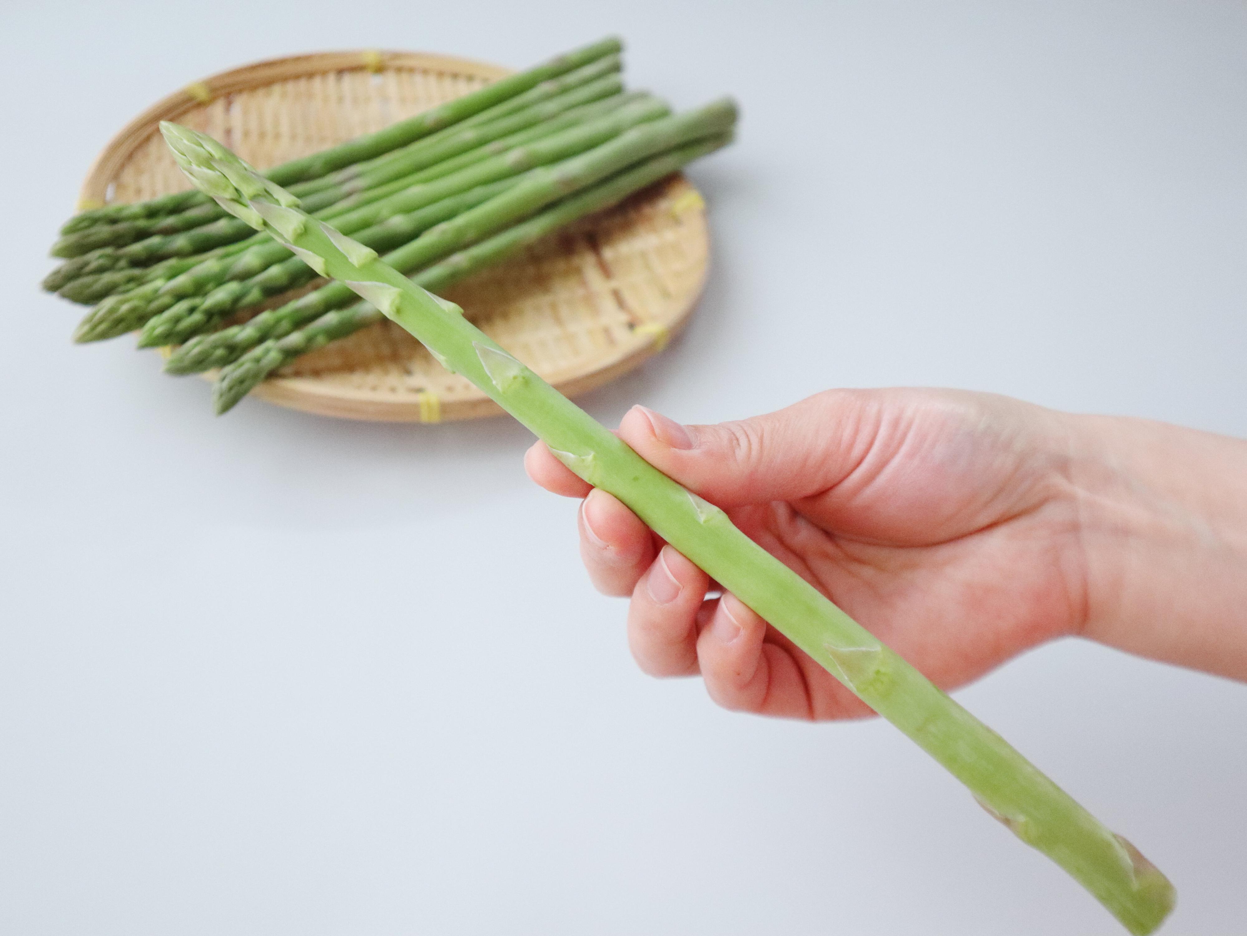 アスパラガスの旬は4月〜6月