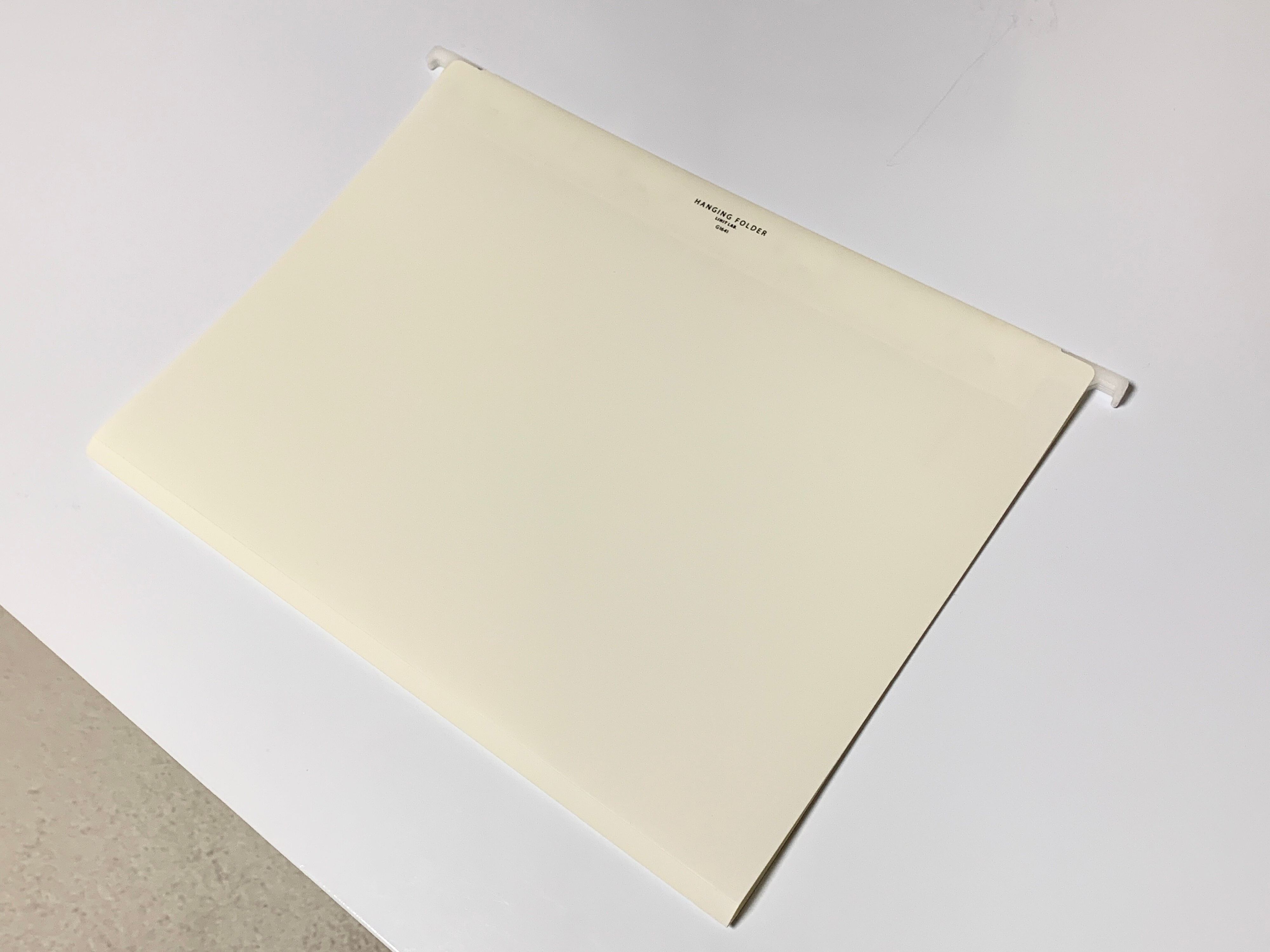ハンギングフォルダー