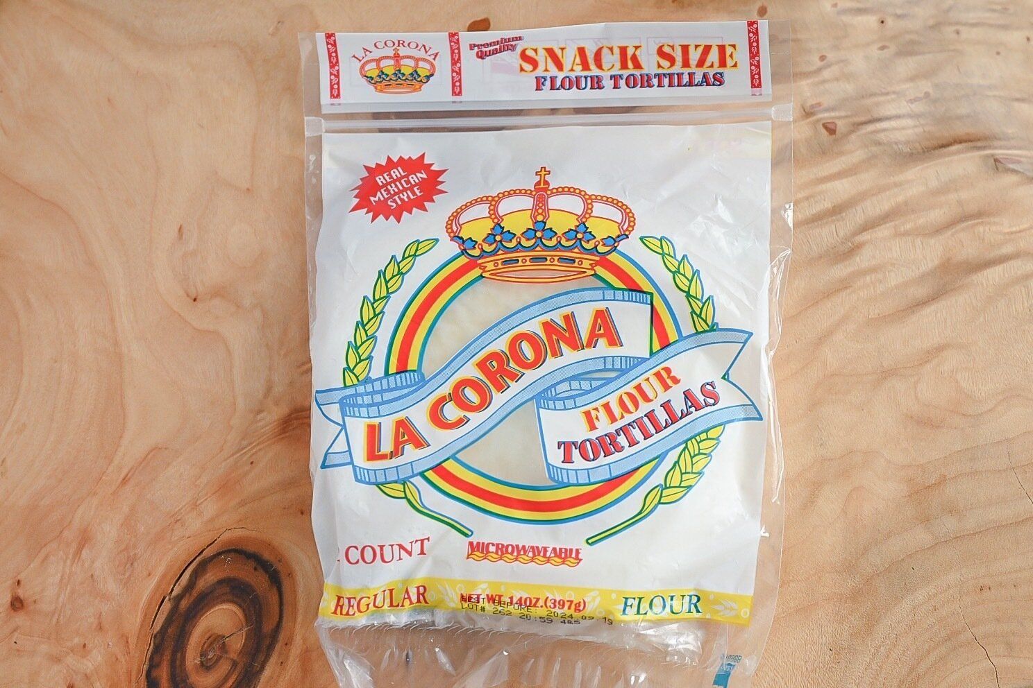 「ラ・コロナ　フラワートルティーヤ」のパッケージ