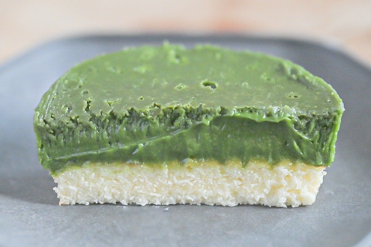 宇治抹茶ケーキの断面