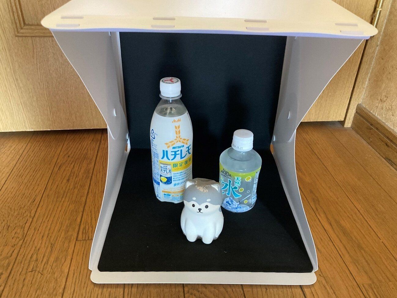 【ダイソー】誰でも簡単！SNS映えするおしゃれで綺麗な商品写真が撮影できるアイテム