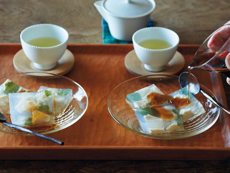 【味も形も変幻自在】「絹ごし豆腐」があったら絶対つくってほしい料理研究家の絶品レシピ