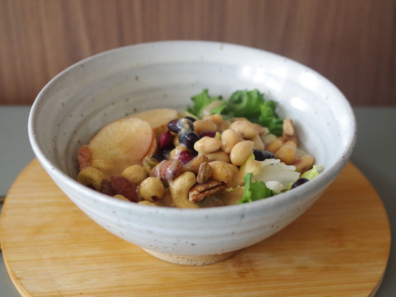 【カルディ】生野菜をモリモリ食べられる!食べ応えがあってヘルシー「5種のミックスサラダ豆」実食レポ