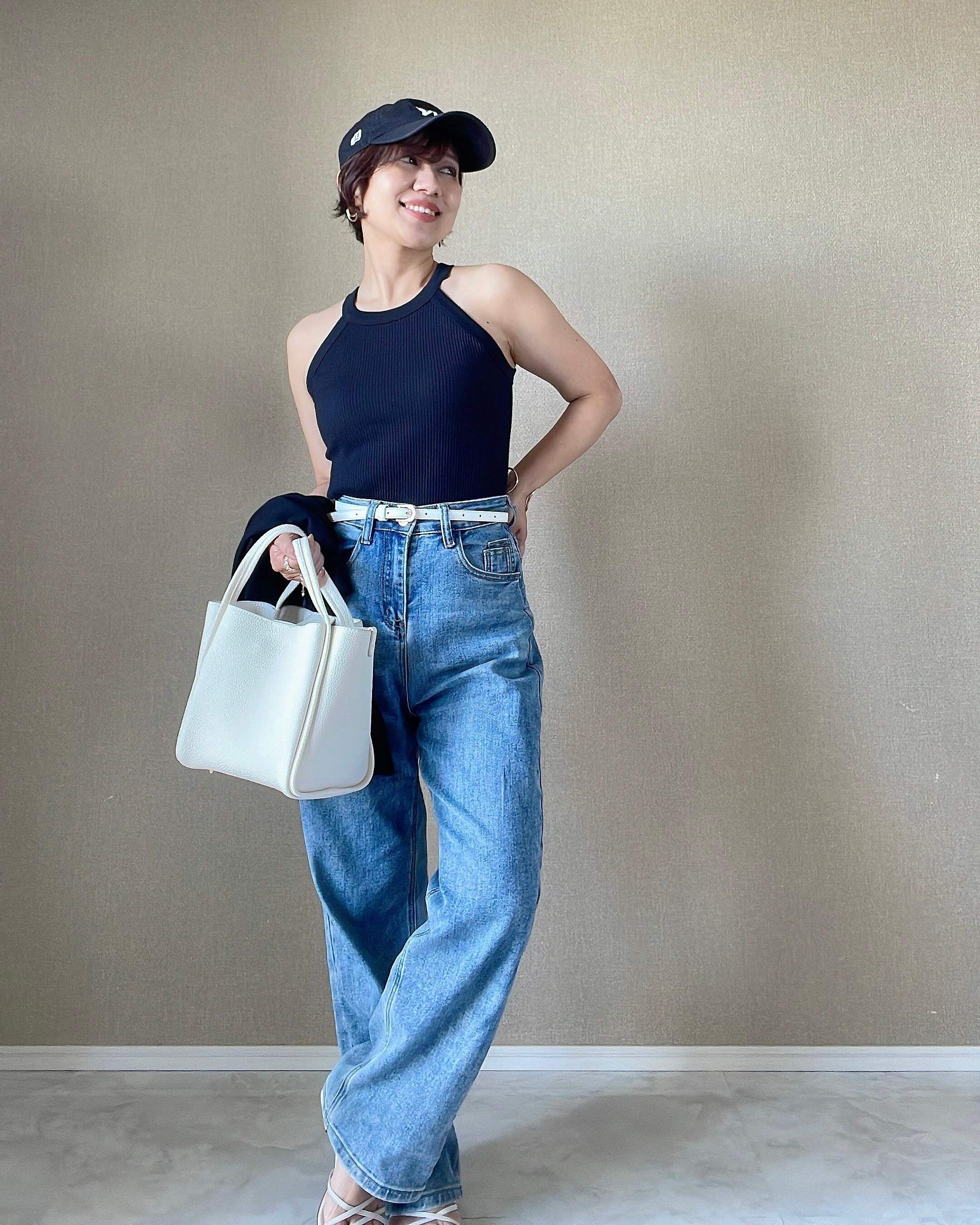 ユニクロ　ホルターネックブラタンクトップ