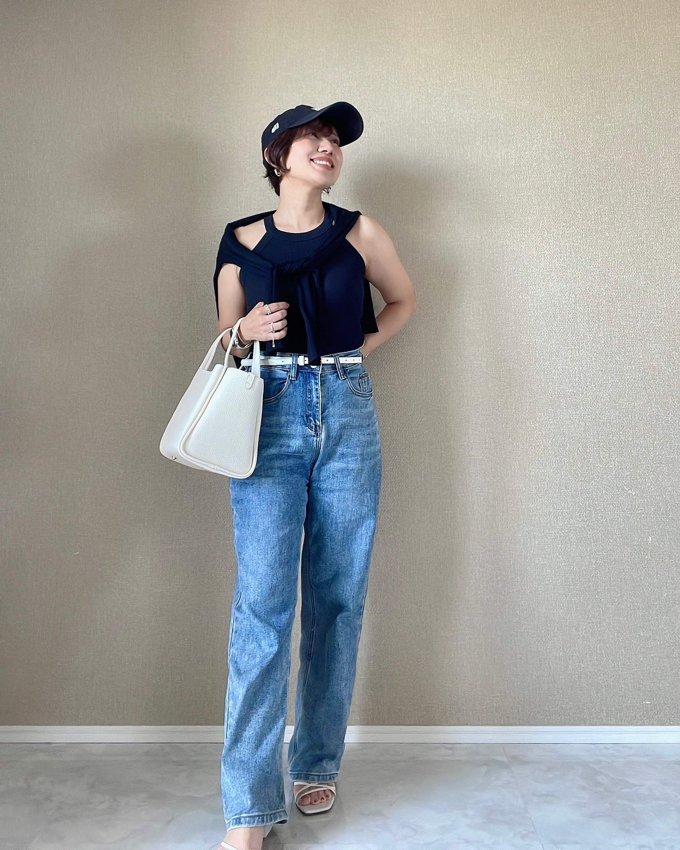 ユニクロ　ホルターネックブラタンクトップ