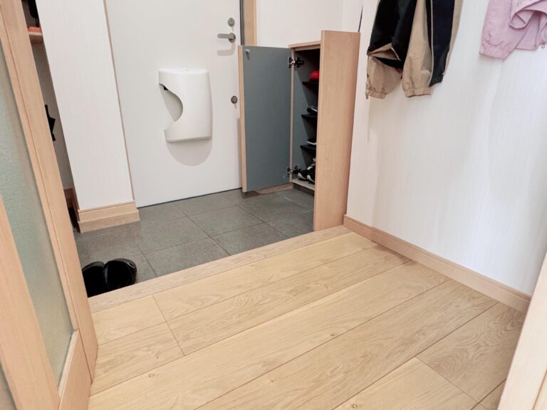 【シンプリストの玄関収納】狭い賃貸玄関でもあきらめない！すっきりをキープするためのコツ3選
