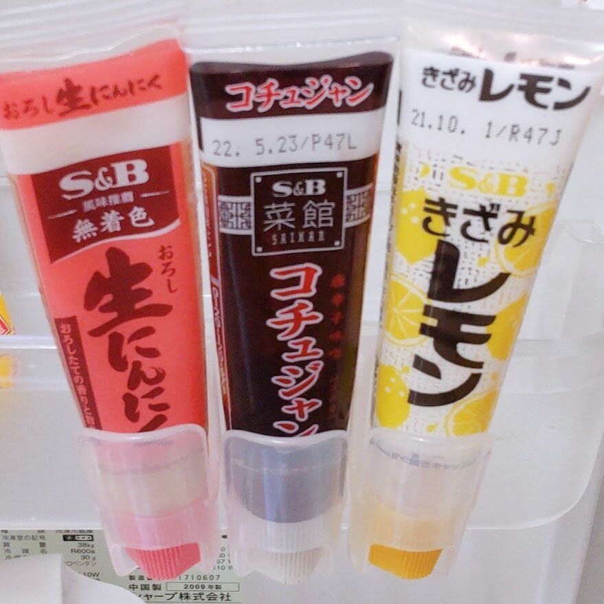 チューブ入り調味料