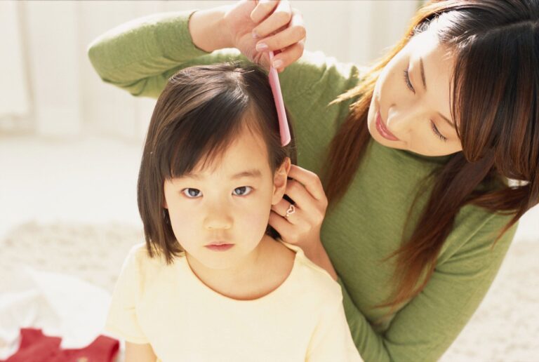 「えまって」驚きのあまり言葉を失ったママ。無邪気に見せられた3歳娘の髪型が衝撃的だった