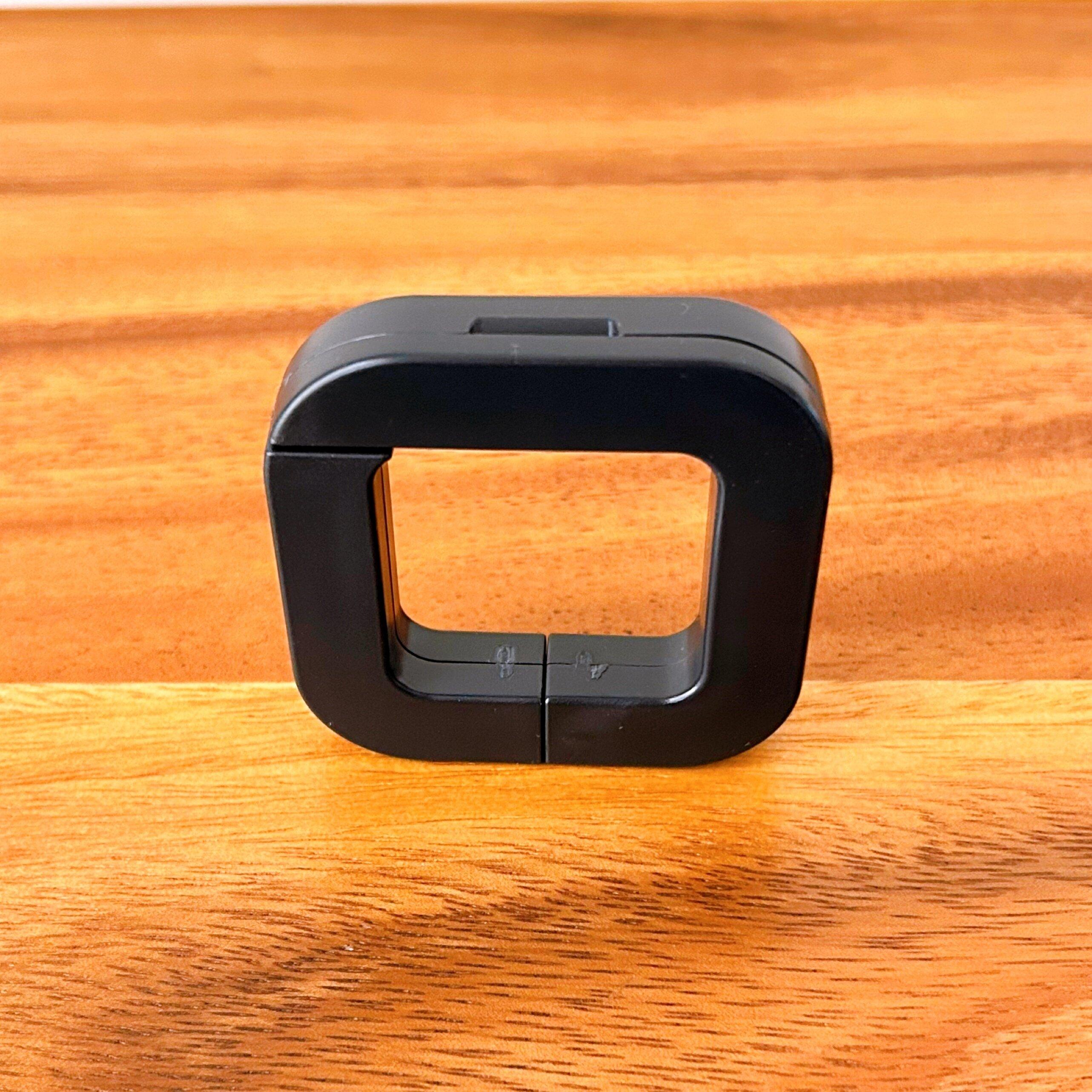 トラベルバッグハンガー