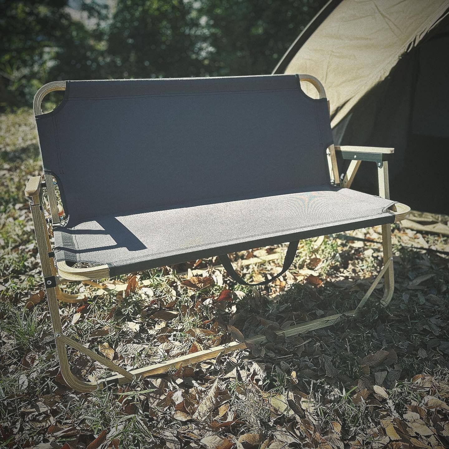 2人がけでおしゃれ！「燃え広がりにくいダブルキャンピングベンチ」