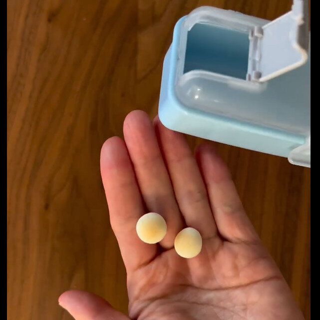 【セリア】割れずにスマート！おやつケース