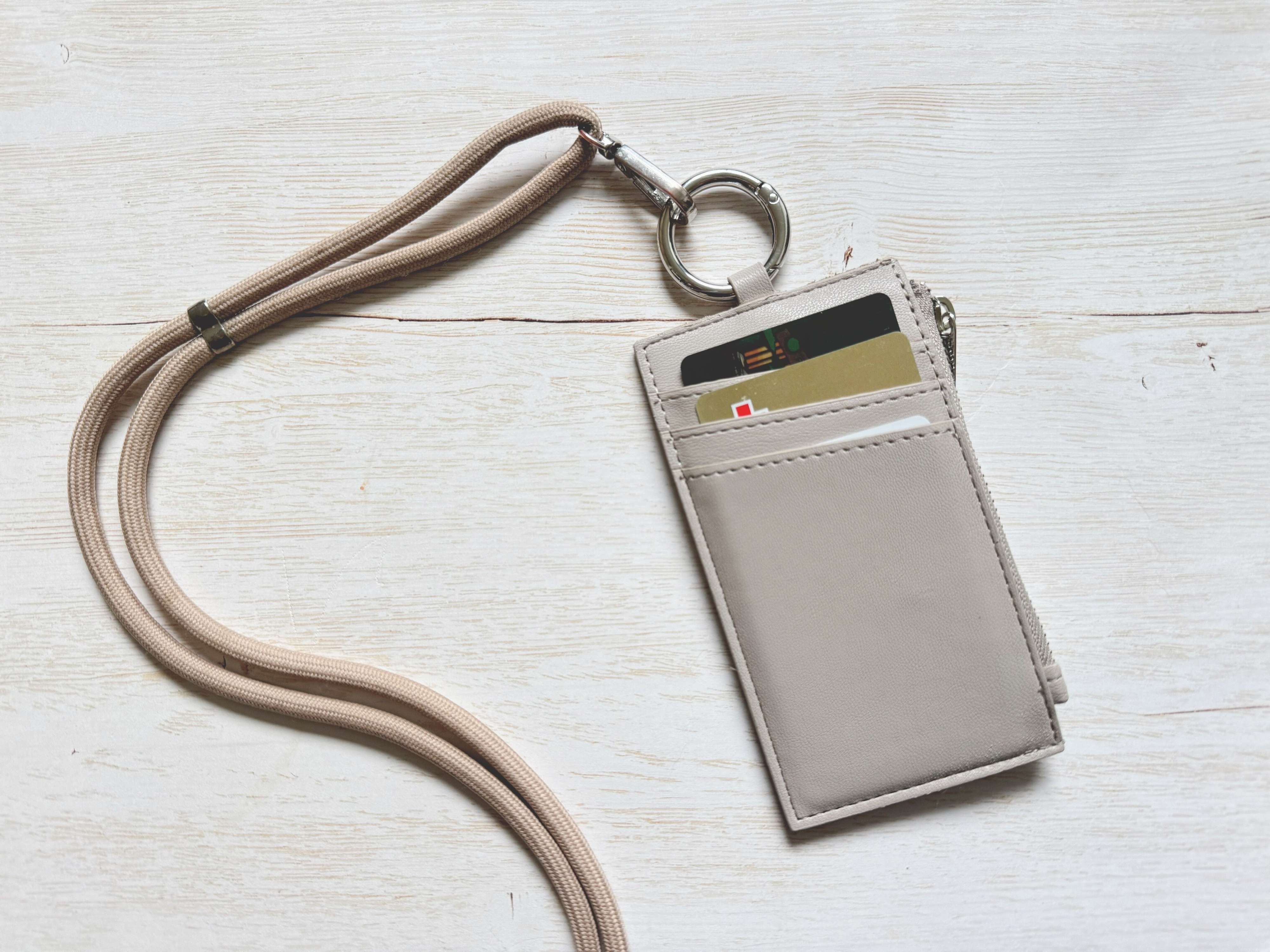 キーリング付きパスケース