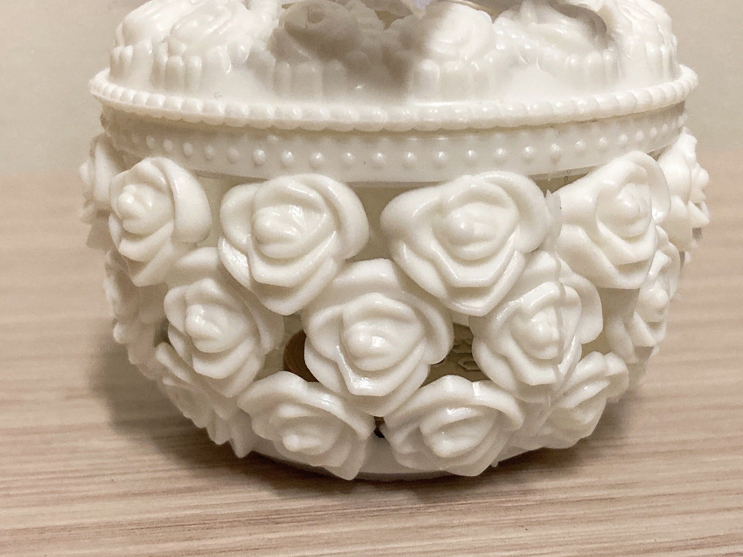 100均おしゃれな小物入れ