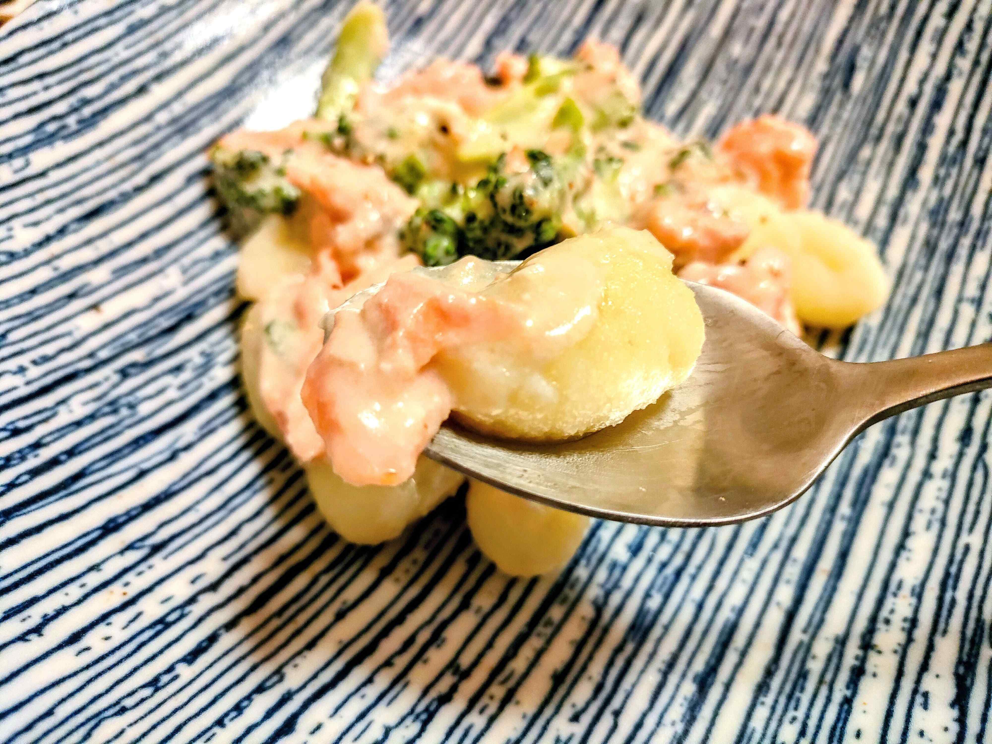 粒が大きめでプニプニ食感が楽しめるニョッキ