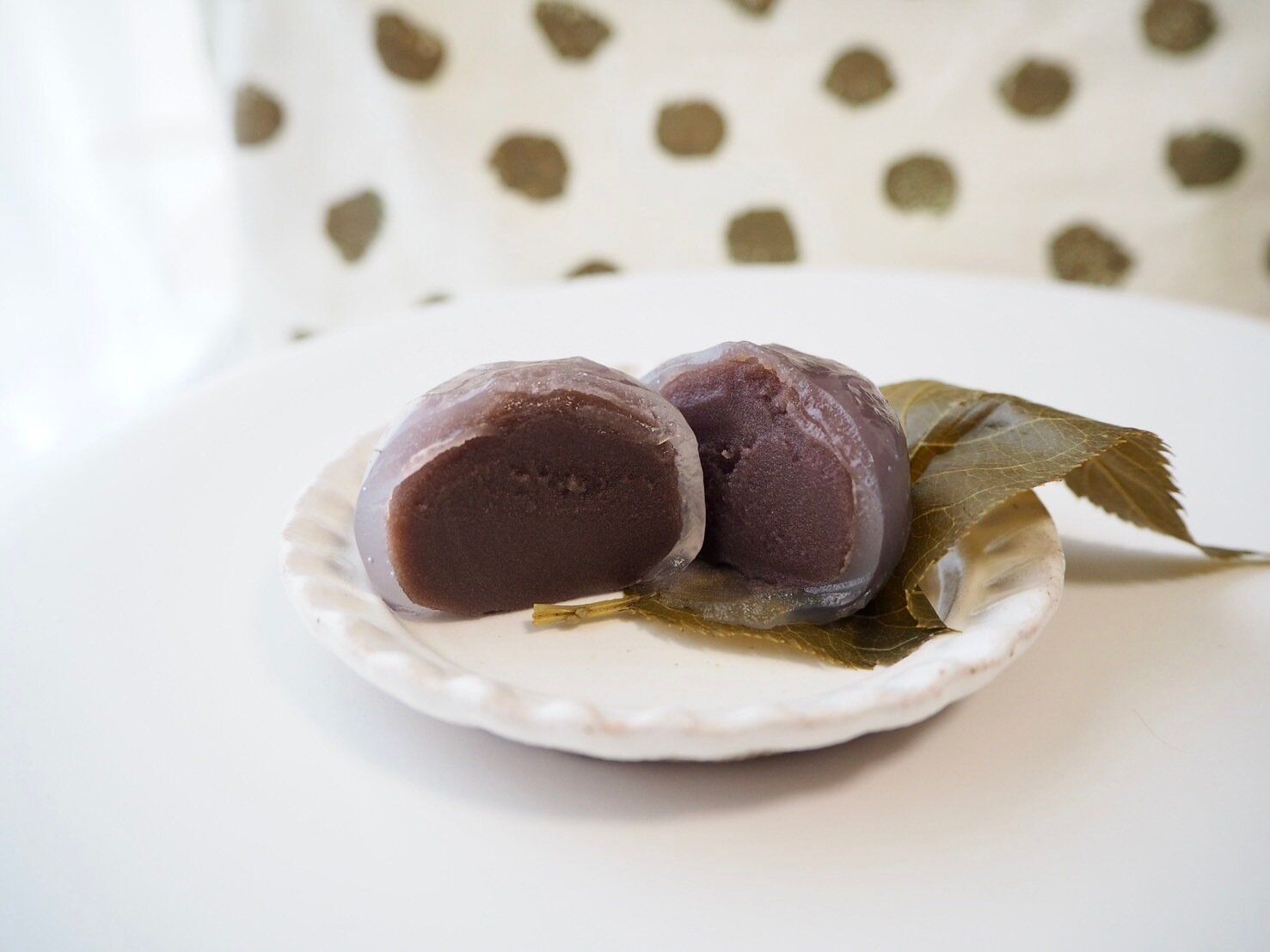 シャトレーゼ「くず桜こし餡」断面写真