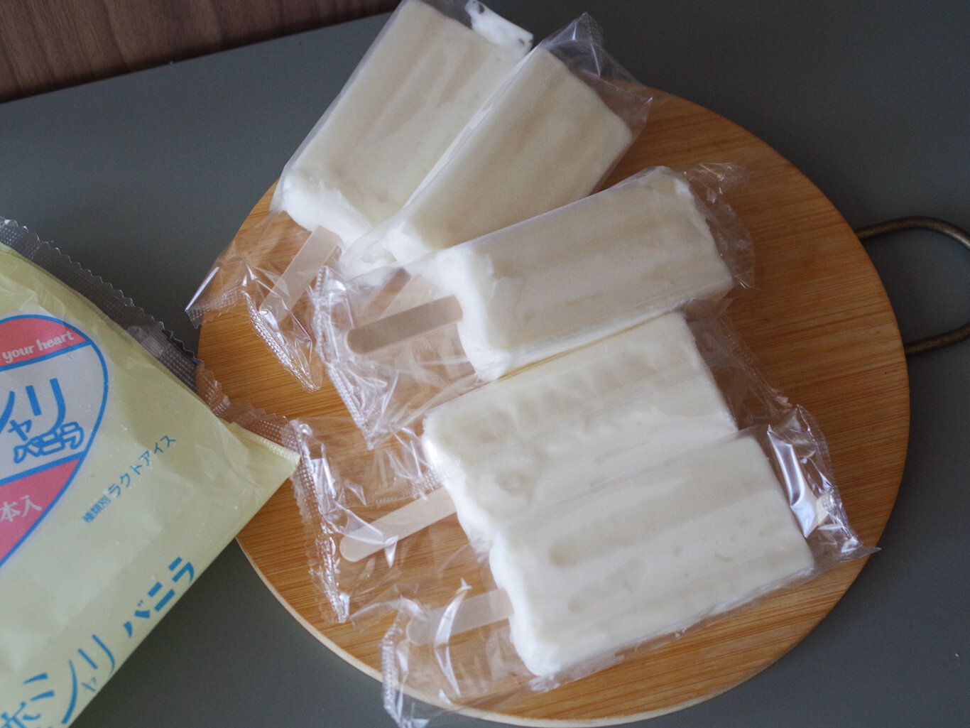 ハイコスパ【ロピア】新作アイス“恋シャリ”が絶品!1本約43円で家計に優しい