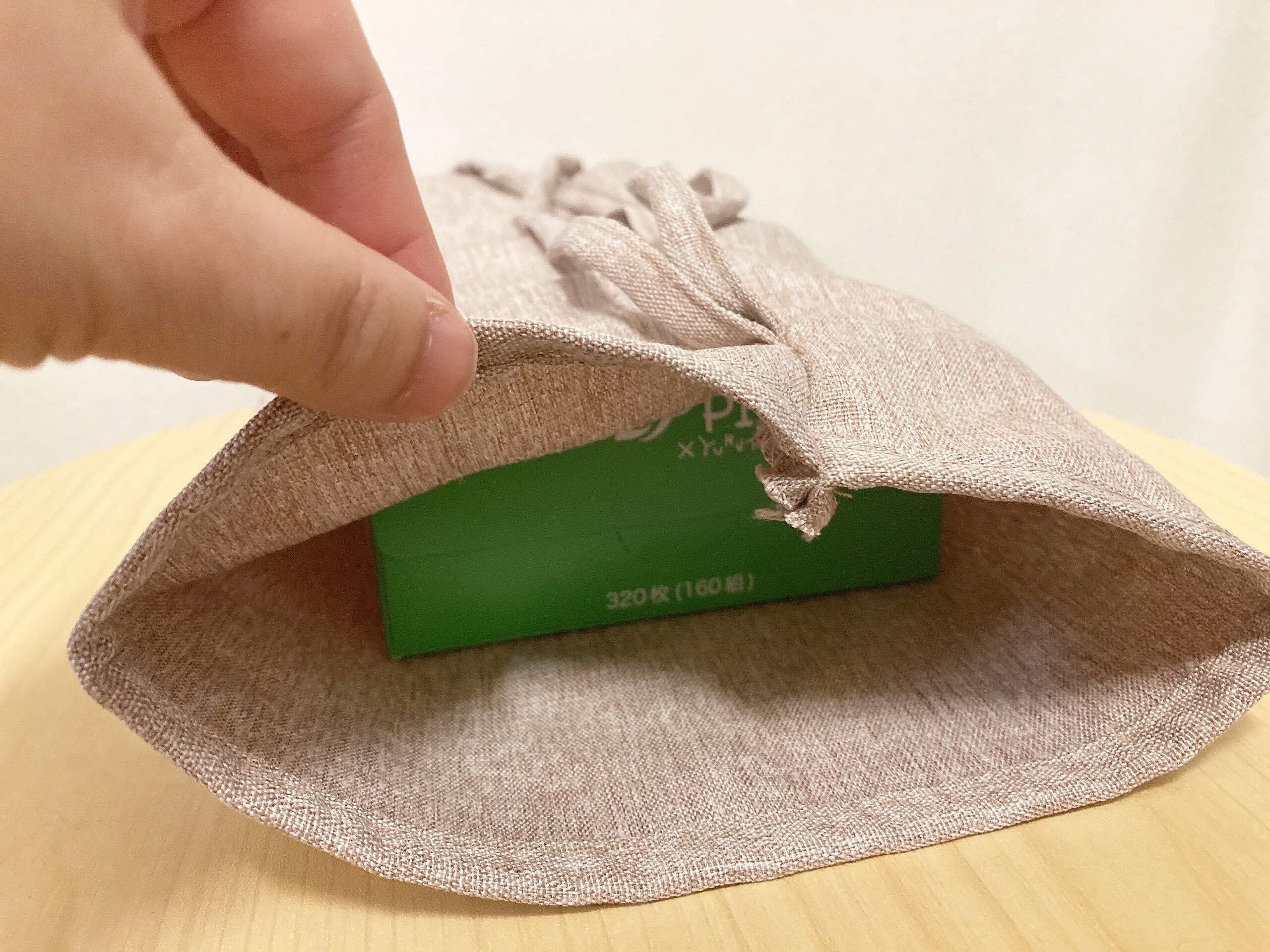 セリアティッシュボックスカバーひも付き