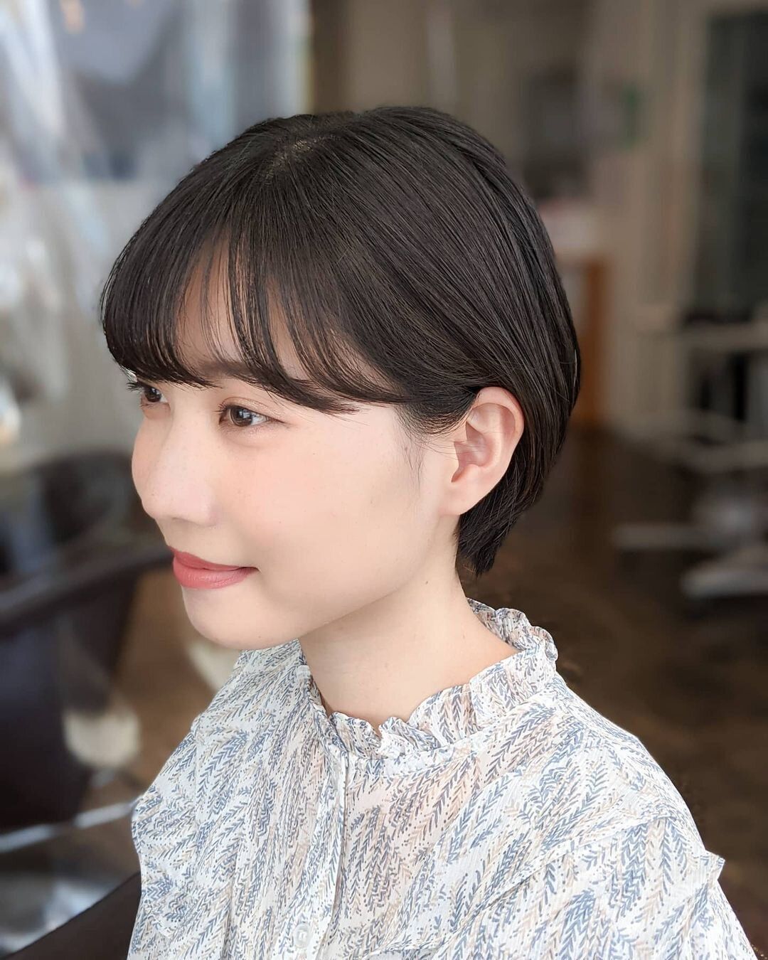 おしゃれな女子高校生のモテるヘアカタログ。おしゃれな小顔ショートヘア