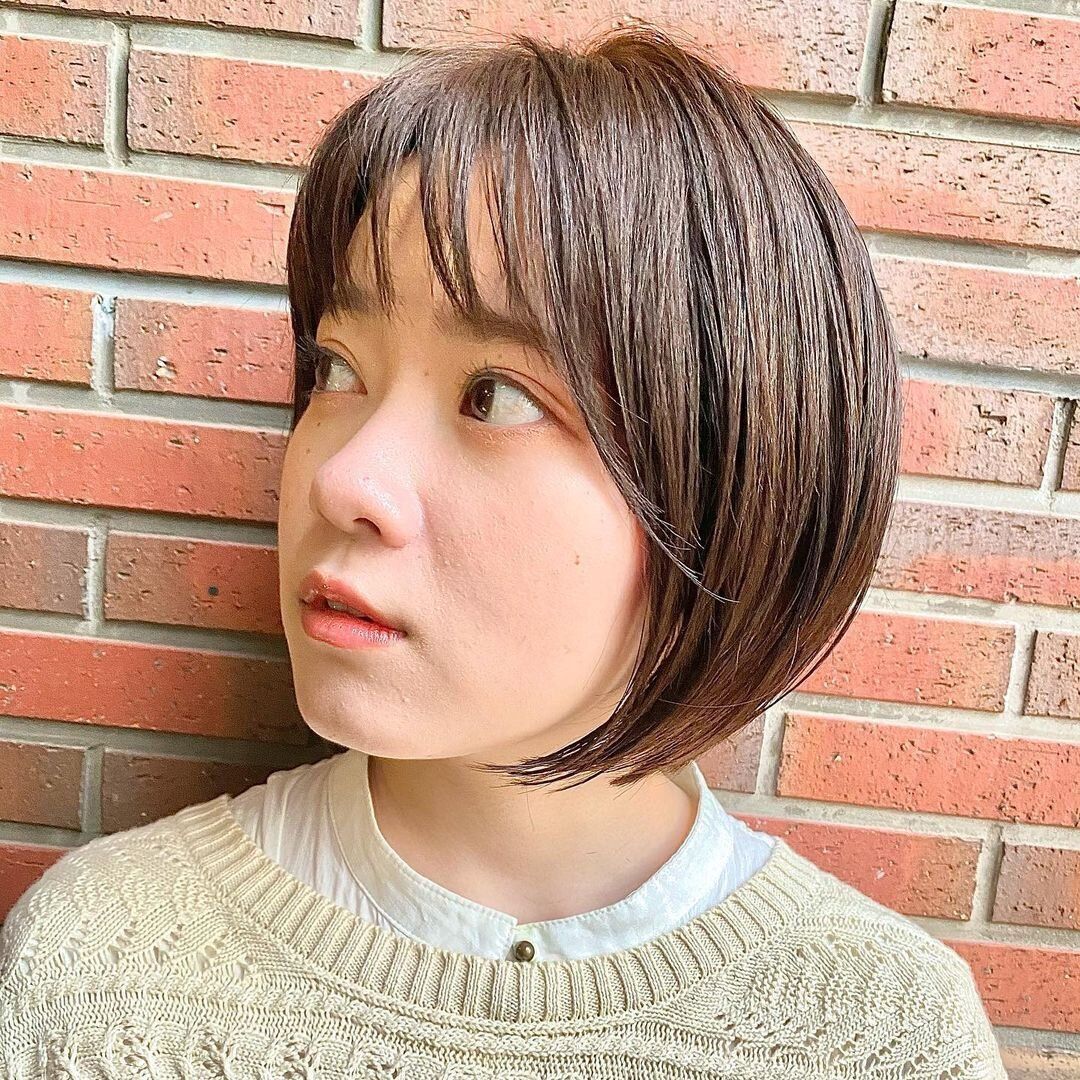 おしゃれな女子高校生のモテるヘアカタログ。ツヤあり愛されショートボブ