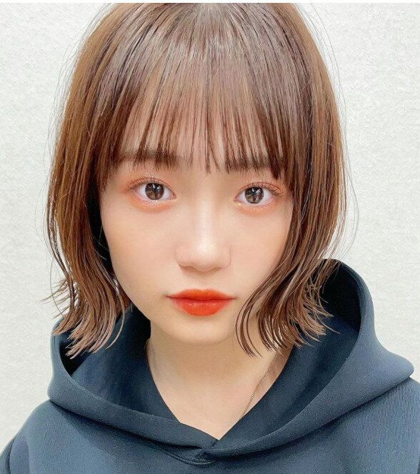 おしゃれな女子高校生のモテるヘアカタログ。手入れが簡単!かわいいベナボブ