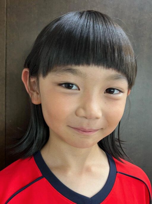 ワイドバングが個性的！おしゃれボブ