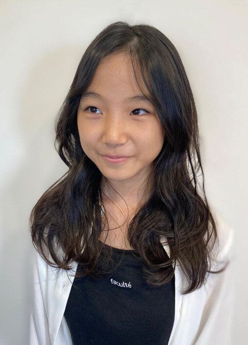 ちょっと背伸びしたお姉さん風ロングヘア