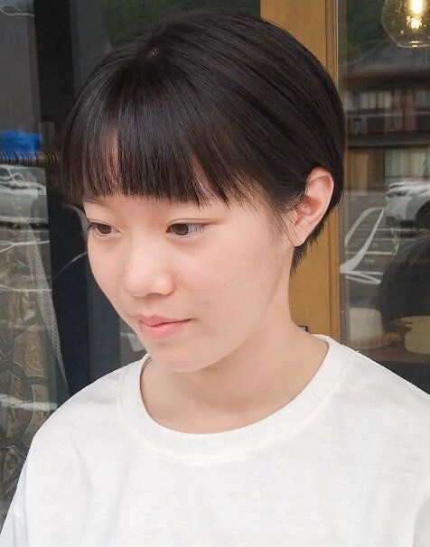 アレンジ次第で印象がかわる！マッシュショート