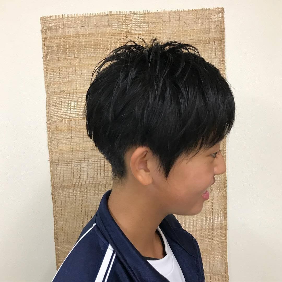 中学生の女の子に似合う流行のヘアスタイル 女らしさも残す！刈り上げベリーショート