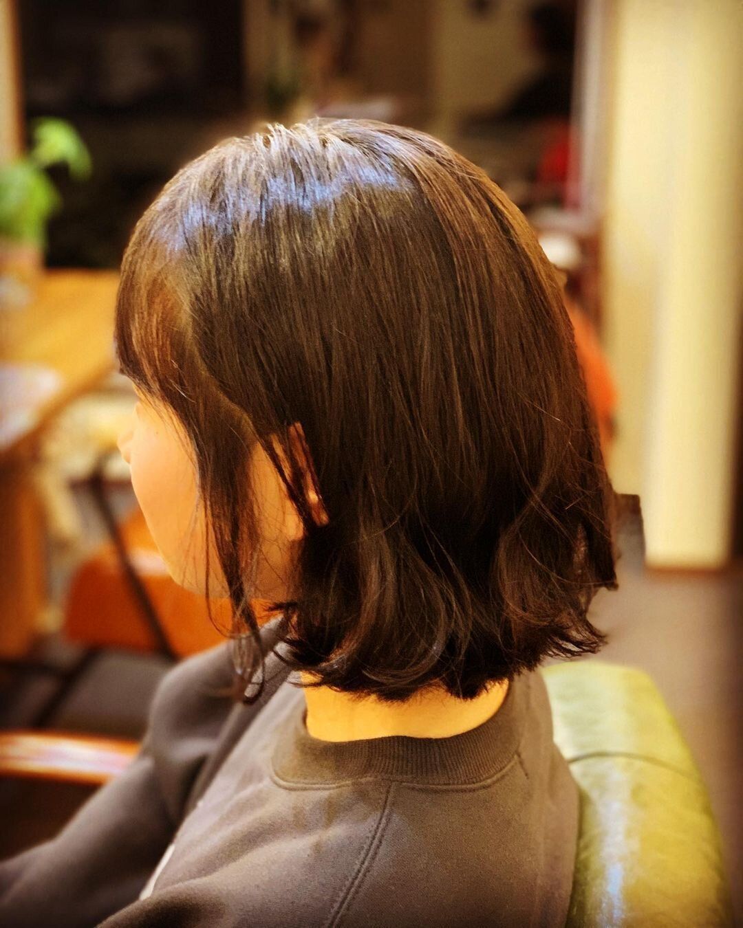 中学生の女の子に似合う流行のヘアスタイル 切りっぱなしボブが今っぽいヘアスタイル