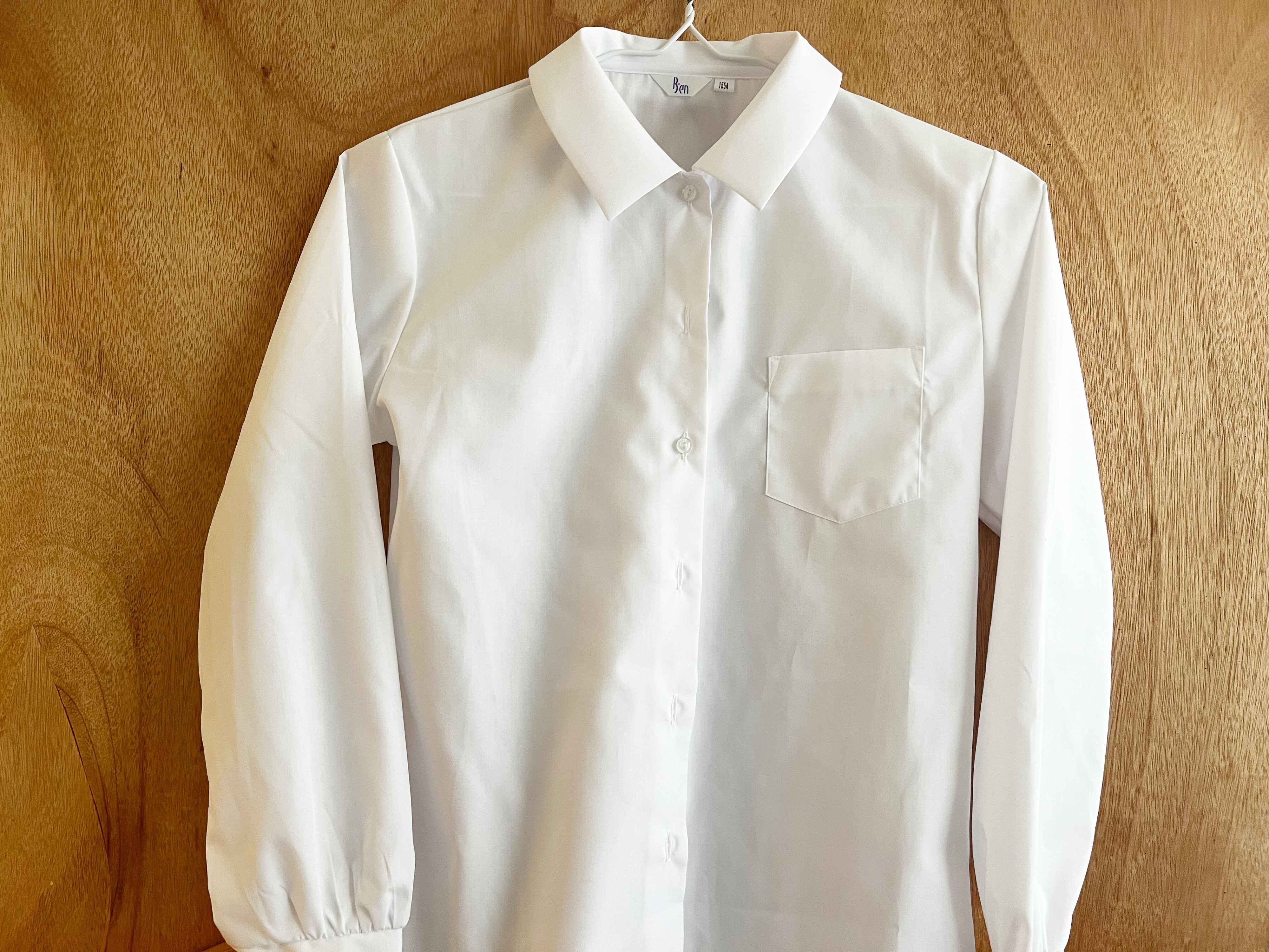 Yシャツ・Tシャツは干す前のパンッ！でシワ知らず