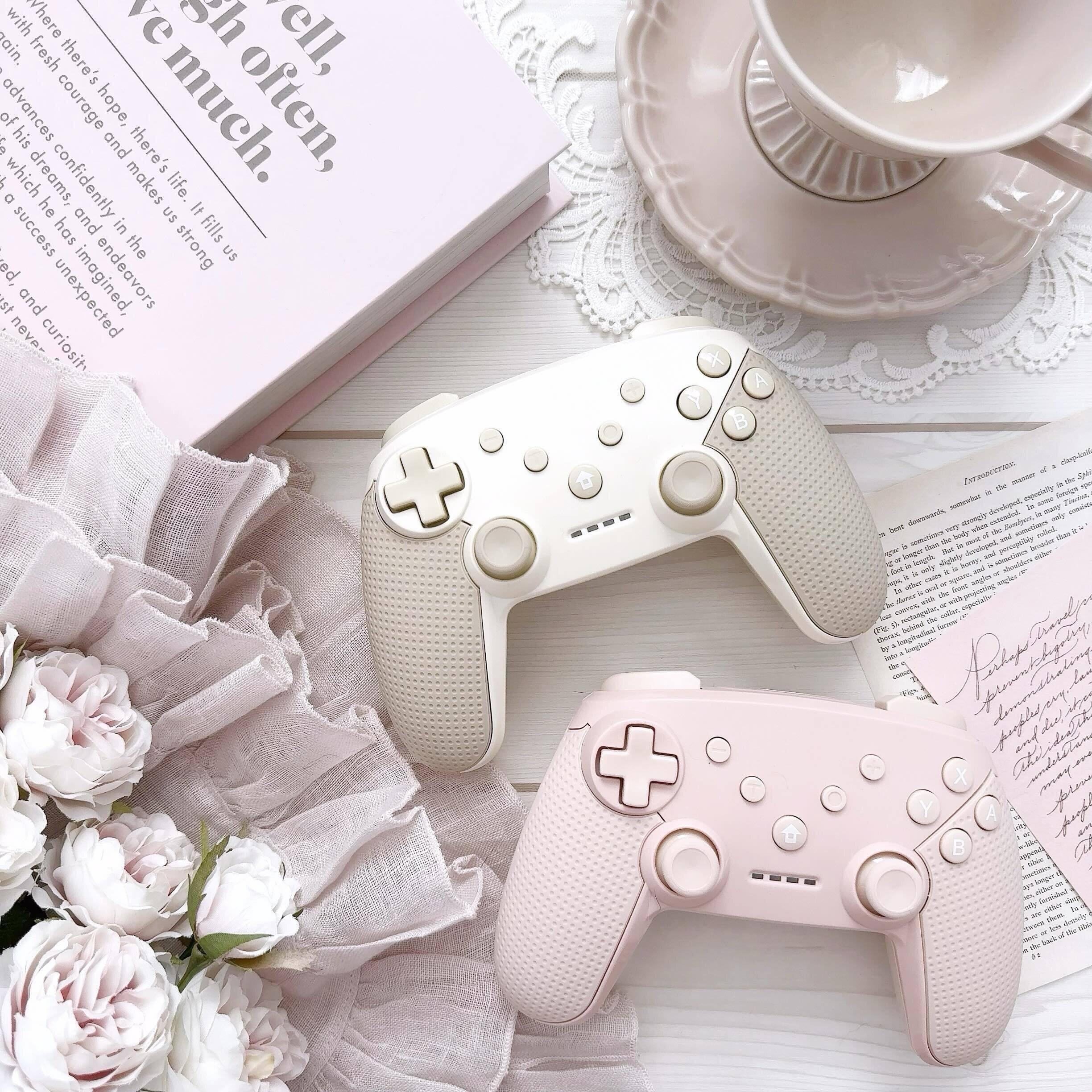 かわいいカラーで気分もあがる!「ワイヤレスゲームコントローラー」