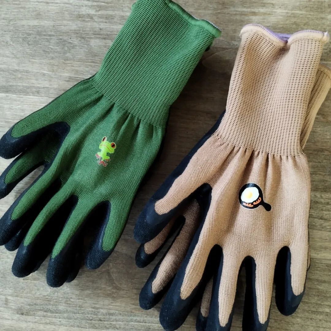 ワークマンの「匠の手ワーク＆アウトドア天然ゴム背抜き手袋」