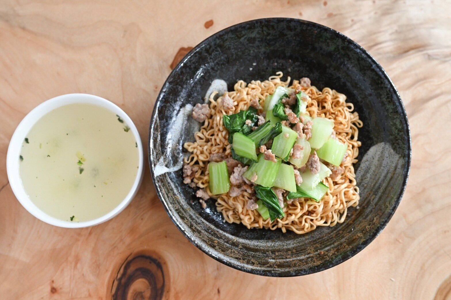 完成したジャージャー麺