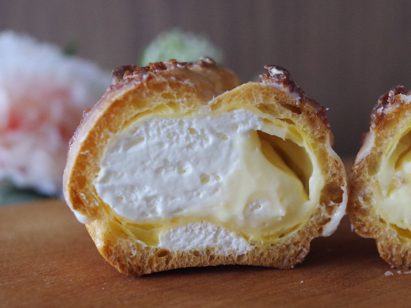 【ファミマ】夏に食べたいスイーツ！後味すっきり濃厚な新作「シュークリーム」をぜひ