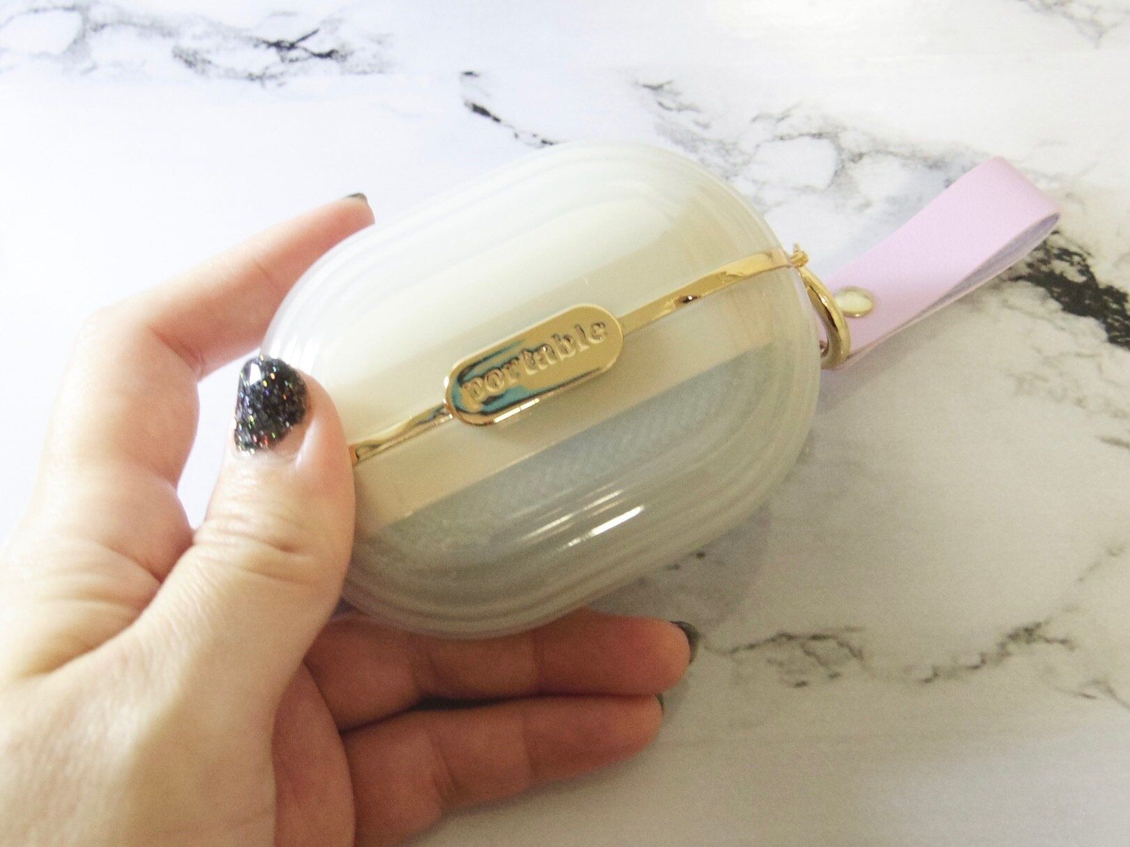 3COINS 再入荷 携帯用洋服ブラシ